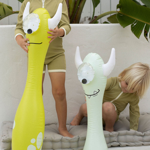 Sunnylife / Inflatable Buddies (Set 2) - Monty The Monster