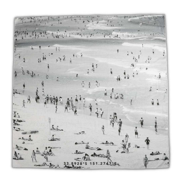 Destination Label / Towel (Extra Large) - Beach Scene