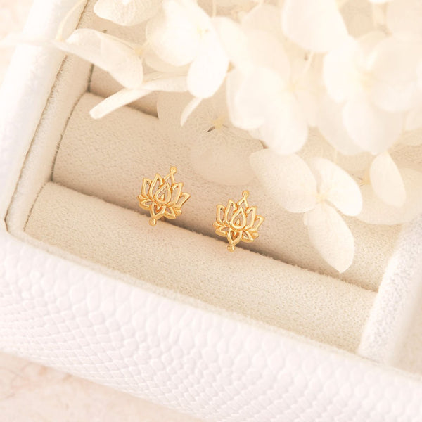 Midsummer Star / White Lotus Studs - Gold